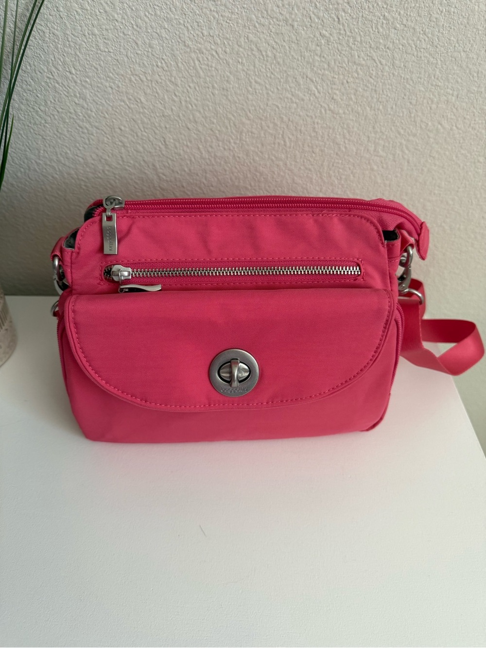 Baggallini Hot Pink Crossbody with Turn-Lock Front